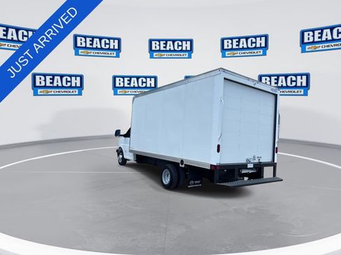 New 2026 Chevrolet Express 4500 w/ Power Convenience Package RWD image 6