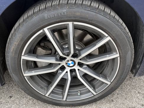 Used 2020 BMW 330i xDrive Sedan w/ Premium Package image 5