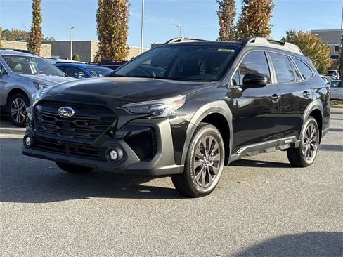 Certified 2025 Subaru Outback Onyx Edition w/ Popular Package #2 image 7