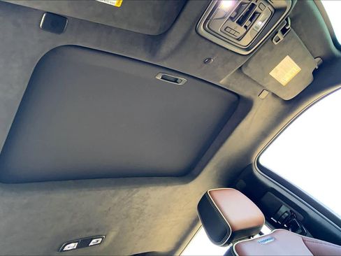 Used 2023 GMC Sierra 1500 Denali Ultimate image 13