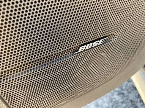 Used 2014 GMC Acadia Denali image 29