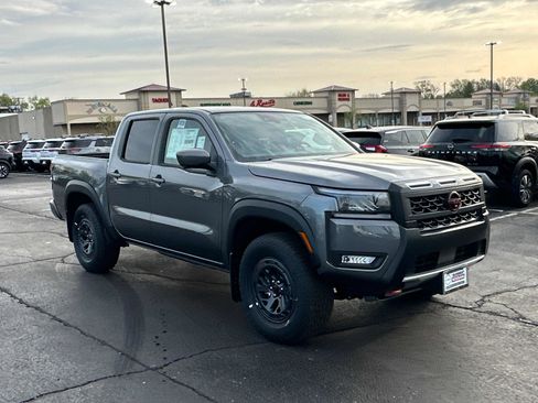 New 2026 Nissan Frontier PRO-4X w/ Pro Premium Package AWD/4WD image 3