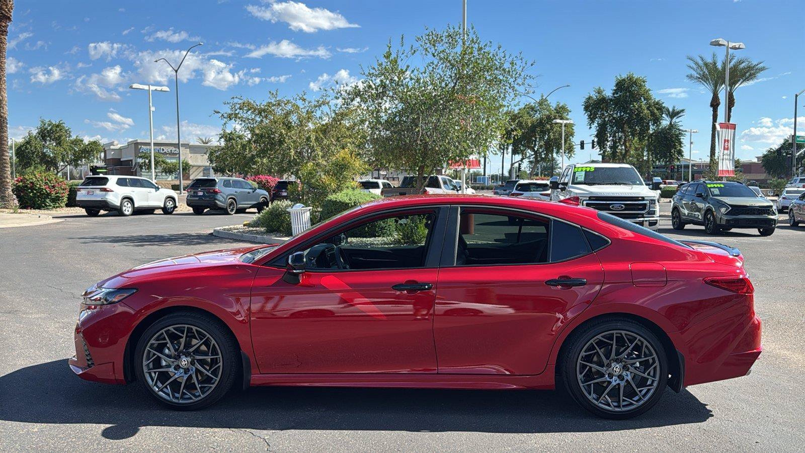 Used 2026 Toyota Camry XSE FWD image 5