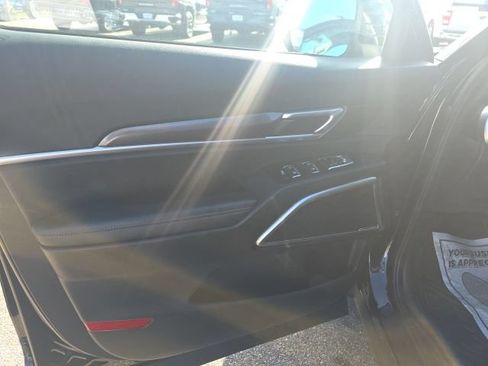 Used 2024 Kia Telluride LX FWD image 9