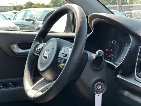 Used 2019 Kia Rio S FWD image 20