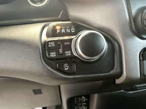 Used 2022 RAM 1500 Big Horn AWD/4WD image 22