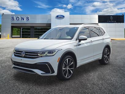 Used 2022 Volkswagen Tiguan SEL R-Line