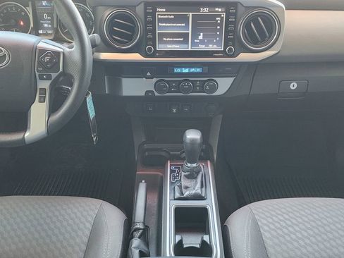 Used 2021 Toyota Tacoma SR5 RWD image 12