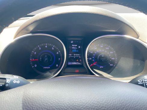 Used 2013 Hyundai Santa Fe Sport FWD image 13