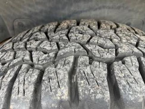 Used 2011 Chevrolet Tahoe LTZ image 10