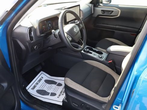 Used 2025 Ford Bronco Sport Big Bend w/ Convenience Package image 11