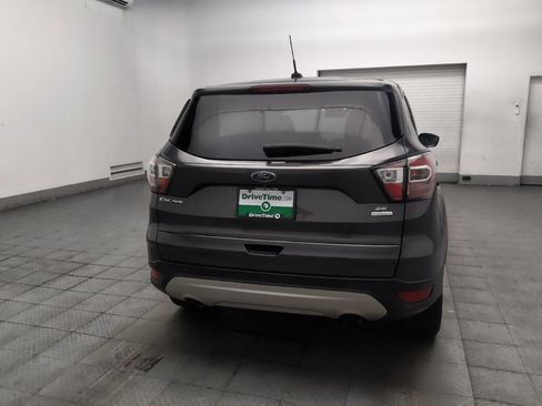 Used 2017 Ford Escape SE w/ SE Cold Weather Package FWD image 7