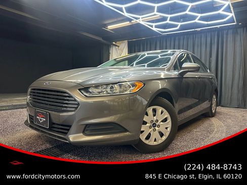 Used 2014 Ford Fusion S image 1