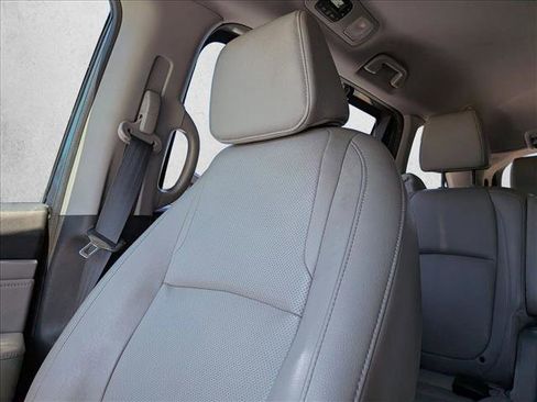 Used 2019 Honda Odyssey Elite image 16
