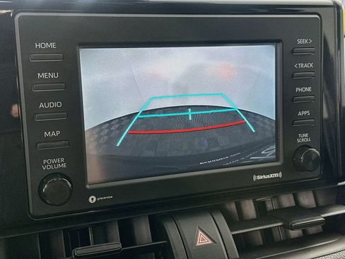 Used 2022 Toyota RAV4 LE FWD image 22