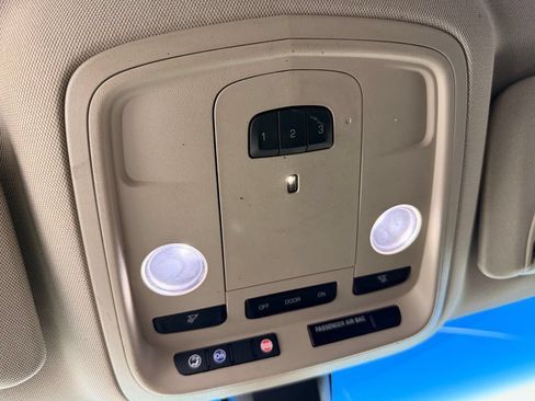 Used 2019 Cadillac XTS Luxury FWD image 27