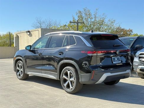 New 2026 Volkswagen Tiguan SE image 6