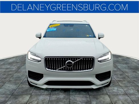Used 2022 Volvo XC90 T6 Momentum image 8