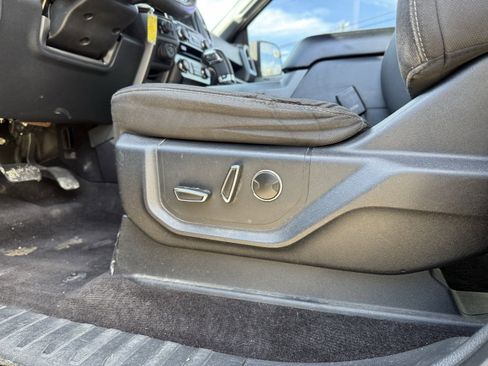 Used 2016 Ford F150 XLT w/ Equipment Group 302A Luxury image 24