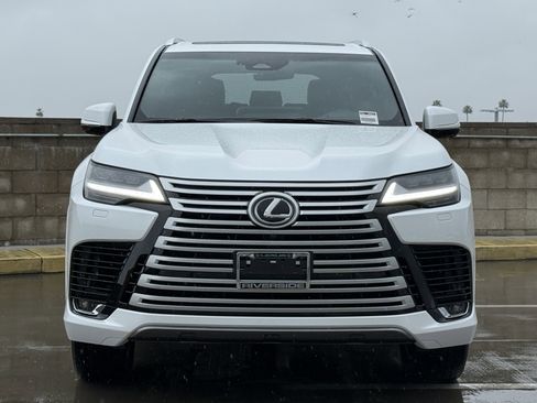 New 2026 Lexus LX 600 4WD w/ Luxury Package image 6