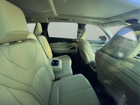 Used 2024 INFINITI QX60 Luxe w/ Cargo Package FWD image 15
