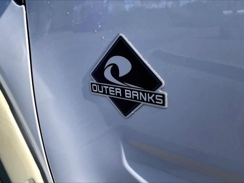 Certified 2022 Ford Bronco Sport Outer Banks w/ Tech Package image 9