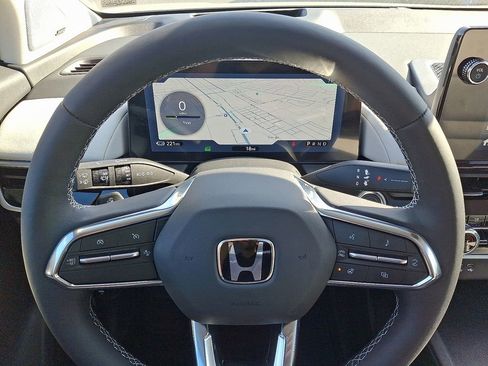 New 2026 Honda Odyssey Touring image 7