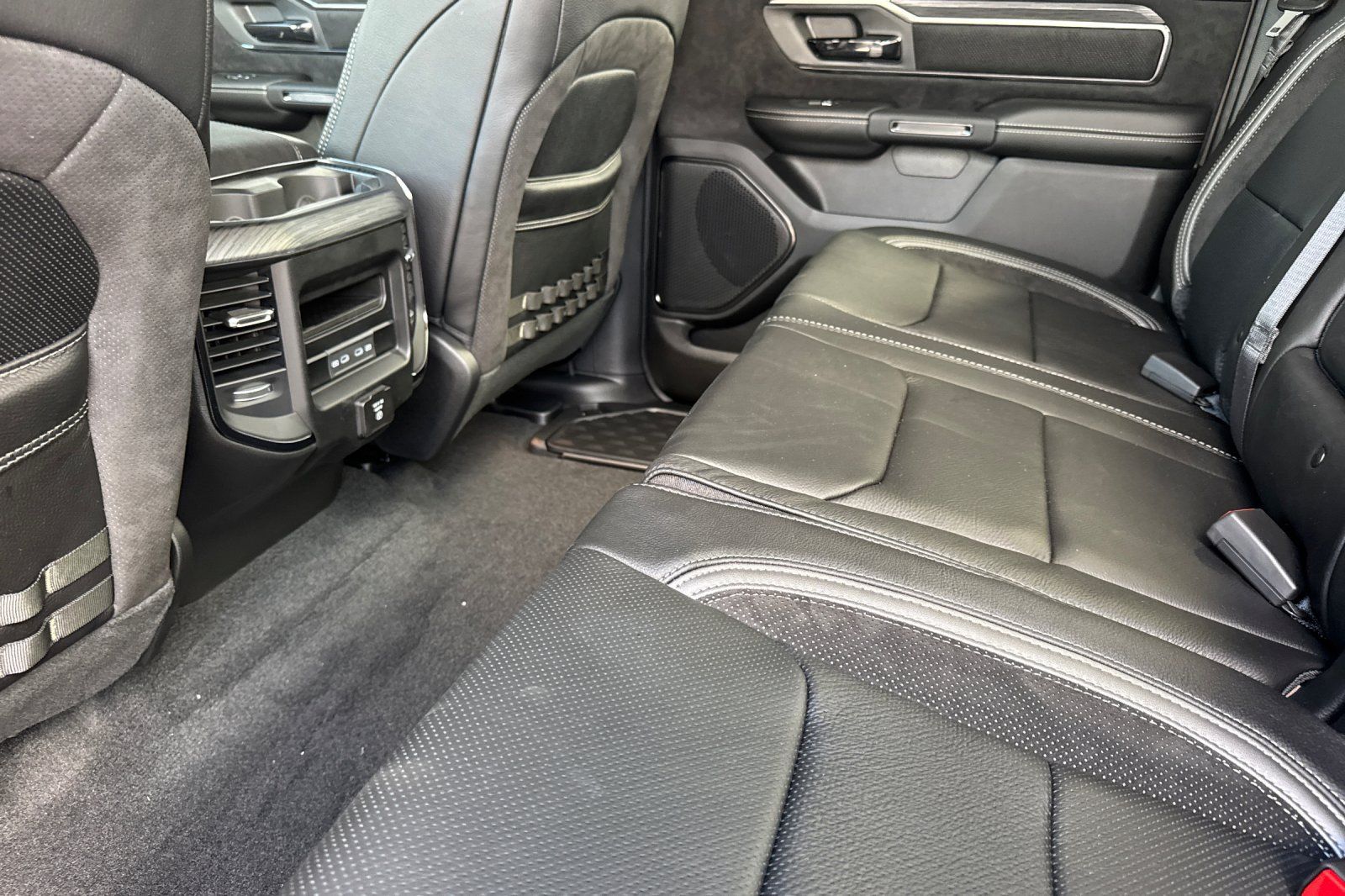 New 2026 RAM 1500 RHO AWD/4WD image 11