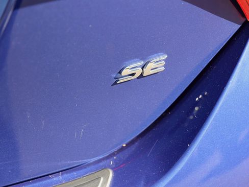 Used 2018 Toyota Corolla SE image 10