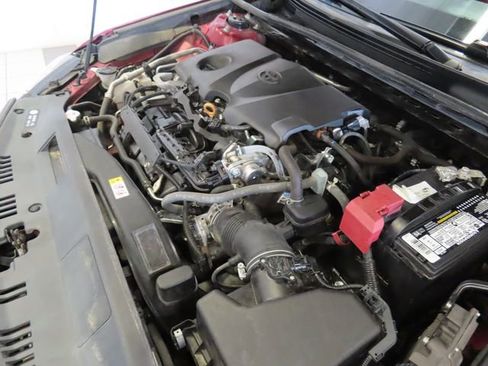 Used 2022 Toyota Camry LE FWD image 36