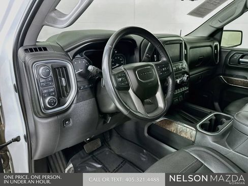 Used 2021 GMC Sierra 1500 Denali w/ Denali Ultimate Package AWD/4WD image 10