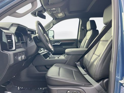 New 2026 GMC Sierra 3500 Denali AWD/4WD image 25