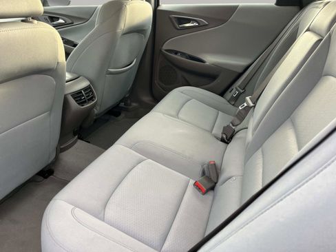 Used 2024 Chevrolet Malibu LT image 19