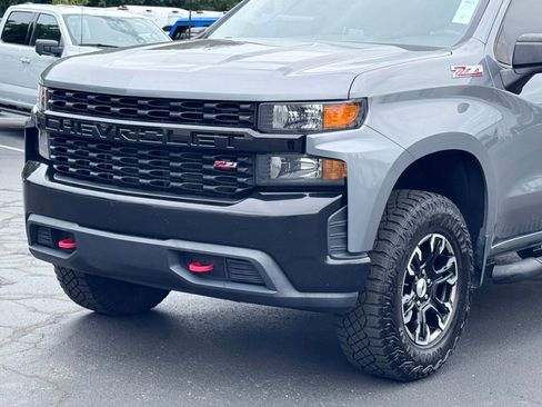 Used 2021 Chevrolet Silverado 1500 Custom Trail Boss AWD/4WD image 32