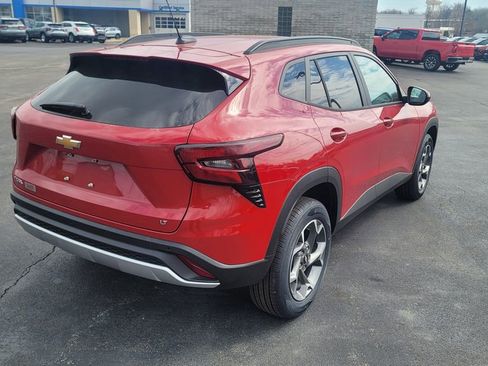 New 2026 Chevrolet Trax LT w/ Driver Confidence Package image 12