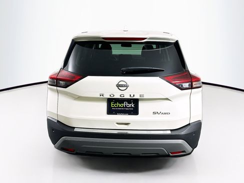 Used 2023 Nissan Rogue SV AWD/4WD image 7