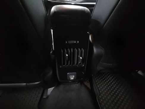 Used 2025 Jeep Compass Trailhawk AWD/4WD image 25