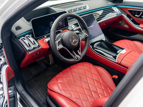Used 2023 Mercedes-Benz S 580 4MATIC Sedan image 8