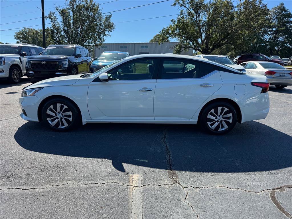 Used 2020 Nissan Altima 2.5 S FWD image 6