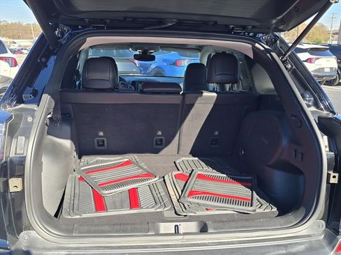 Used 2023 Jeep Cherokee Altitude Lux w/ Lux Elite Package image 15