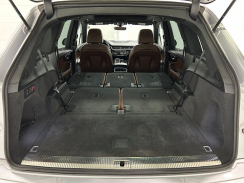Used 2018 Audi Q7 3.0T Prestige AWD/4WD image 37