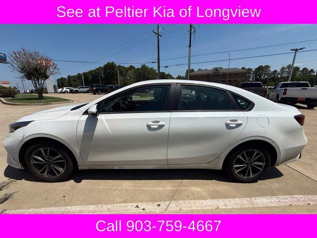 Used 2024 Kia Forte LXS FWD image 8