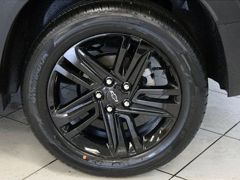 New 2026 Chevrolet TrailBlazer LT w/ Midnight Edition image 3