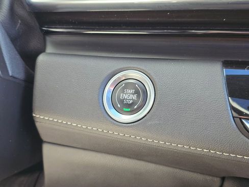 Used 2023 Cadillac Escalade Premium Luxury w/ Performance Package image 28