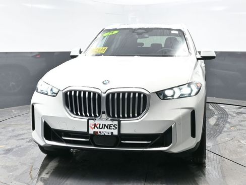 Used 2025 BMW X5 xDrive50e AWD/4WD image 6