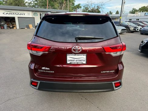 Used 2019 Toyota Highlander Limited Platinum AWD/4WD image 8