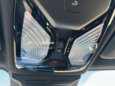 New 2026 BMW X5 sDrive40i w/ M Sport Package image 28