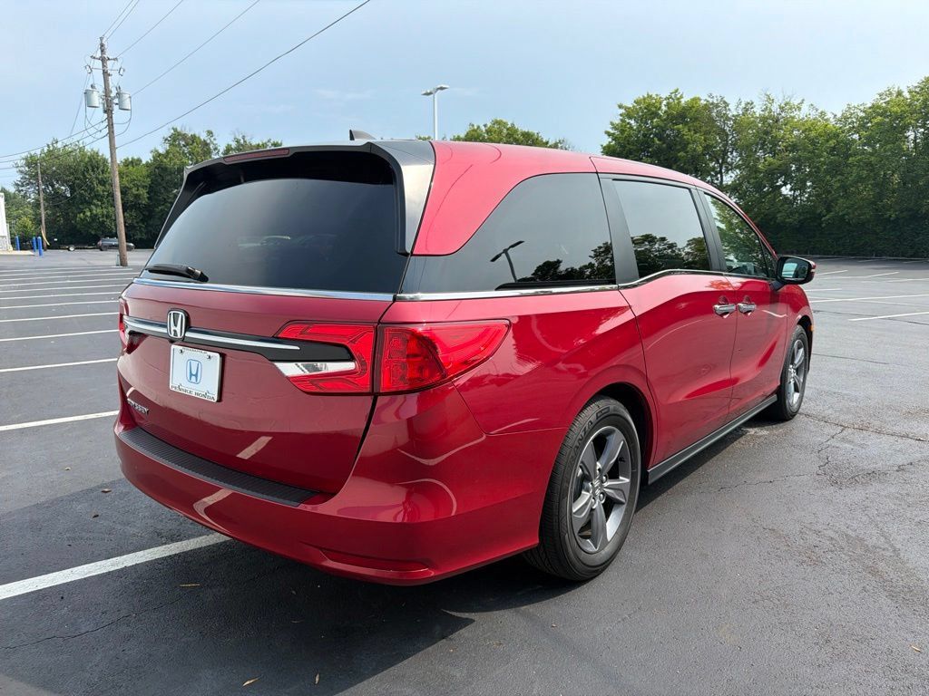 Certified 2024 Honda Odyssey EX image 5