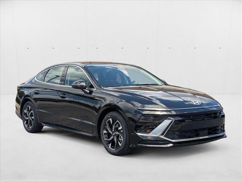 New 2025 Hyundai Sonata SEL image 7