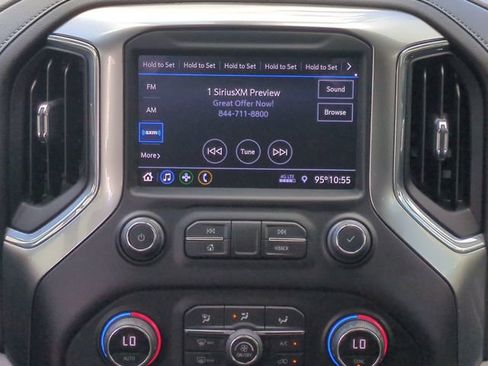 Certified 2021 Chevrolet Silverado 1500 RST w/ Z71 Off-Road Package AWD/4WD image 20